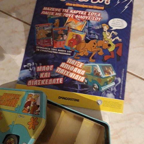 Scooby-Doo collectible poster with Mystery Machine storage box new