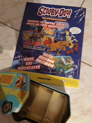 Scooby-Doo collectible poster with Mystery Machine storage box new