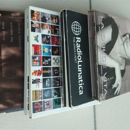 CDs used, pack of 4 cases