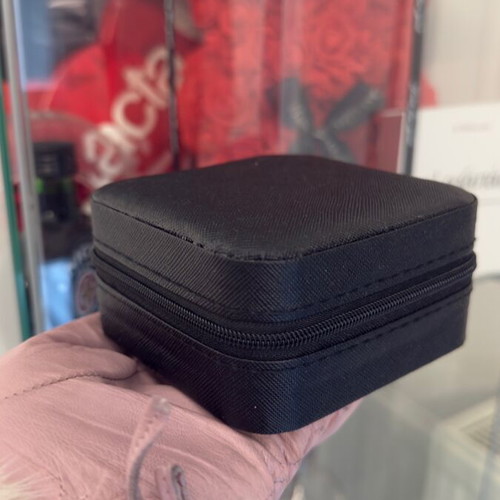 Jewelry case travel size new, black