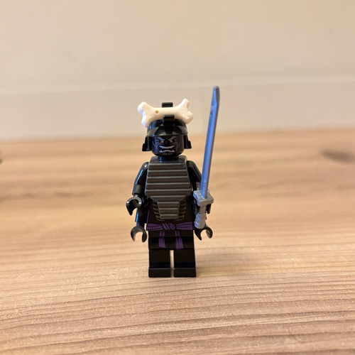 Lego Ninjago set 70664 Lloyd vs Garmadon used without Lloyd figure