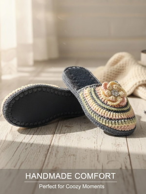 Handmade slippers like new, multicolored