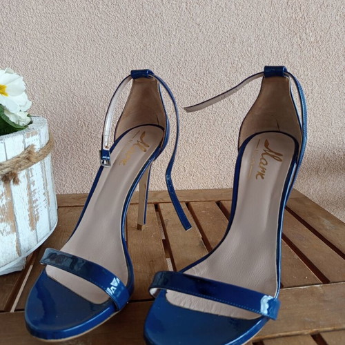 Mark Milan blue sandals like new, size 39