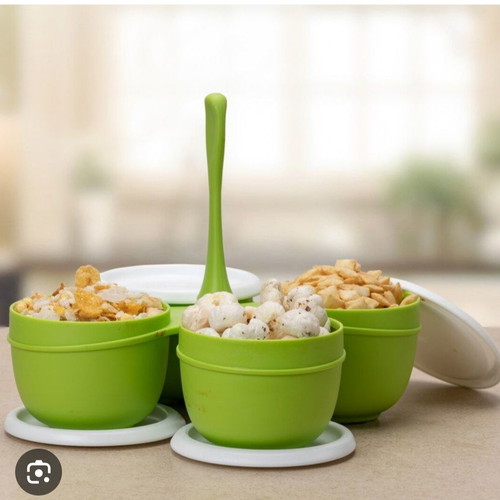 Tupperware Blossom snack bowl new