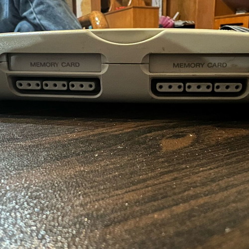 PlayStation 1 μεταχειρισμένο, χωρίς τροφοδοτικό και χειριστήριο