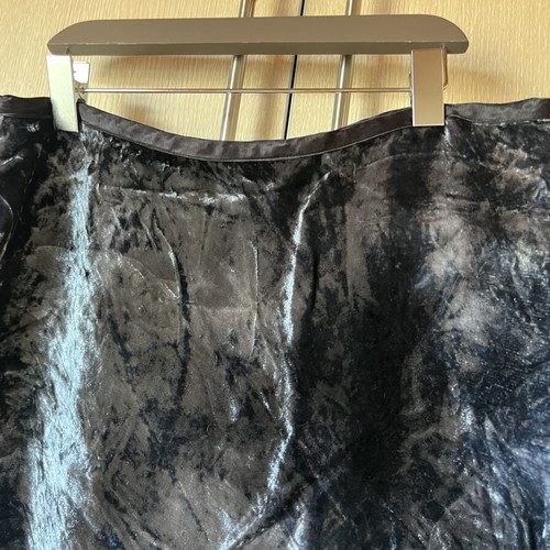 Velvet skirt size EU 44 large, like new, grey, lined