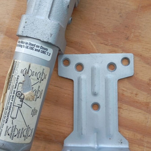 Door automatic closing mechanism new