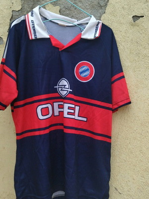 Bayern Munchen Stefan Effenberg jersey used, size L/XL