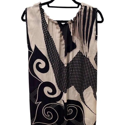 Benetton black and white short dress size S like new