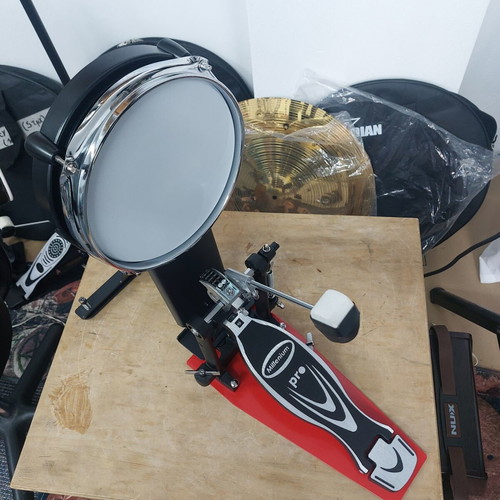 Millenium PD-122 Pro Bass Drum Pedal and MPS-850 Mesh Head Kick Pad with 16" Turkey Crash