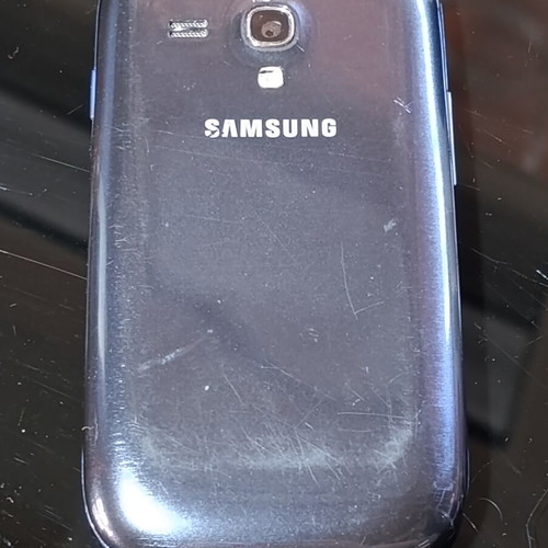 Samsung I8190 Galaxy S III mini used for parts, cracked screen, no battery