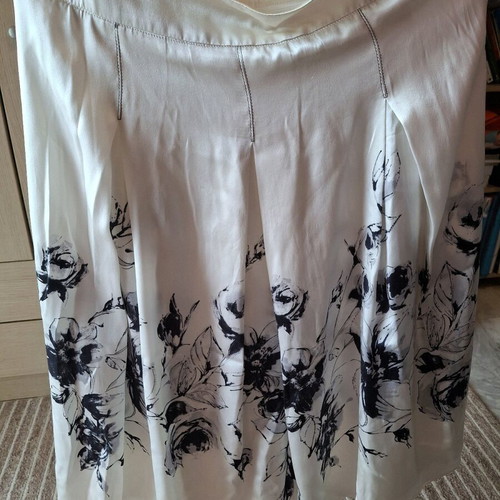 Satin skirt and top set like new, white and blue