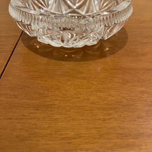 Set of 2 crystal ashtrays new, 13cm and 14cm diameter