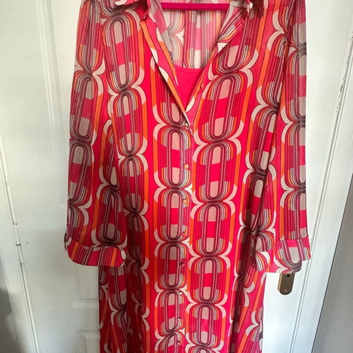 Glow caftan dress semi-closed like new, orange