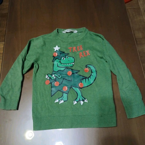 Clothing set for boys 4-6 years H&M like new, 4 colorful pieces