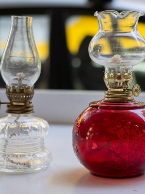 Oil lamps used, pack of 2, about 20cm height