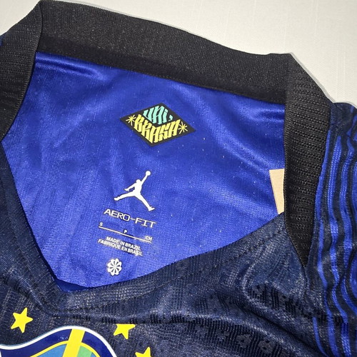 Vini Jr special jersey number 10, official replica