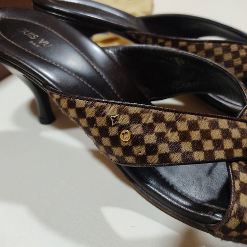 Louis Vuitton Mule used size 40.5 brown