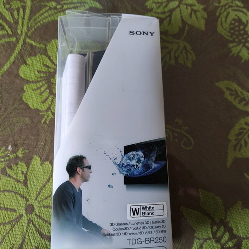 Sony TDG-BR250 active 3D glasses, pack of 2 with case