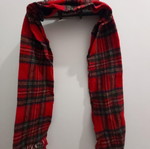 Warm scarf like new with checkered pattern, red
