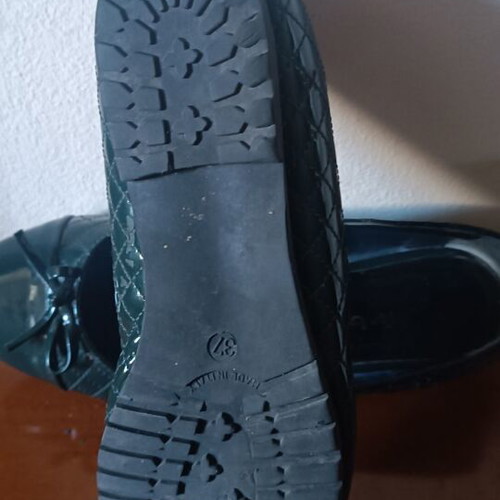 Blu Byblos No 38 ballerinas used, dark green quilted patent leather