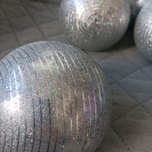 Christmas balls used, pack of 17, silver color