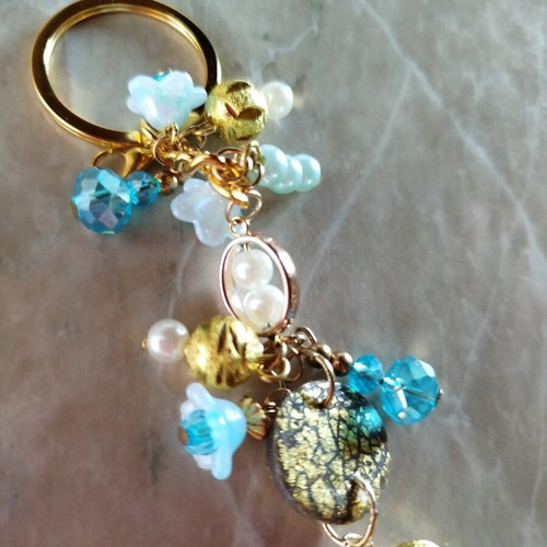 Keychain purse charm new with beads in blue and gold tones