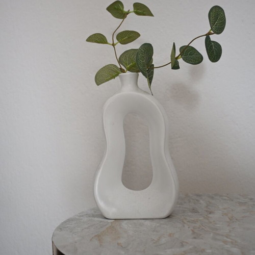 Abstract Minimal Ceramic Vase Small Size Nordic Japandi Style