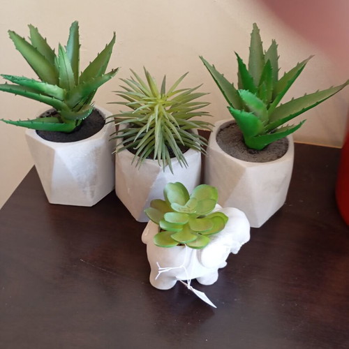 Decorative set new, total 6 pieces
