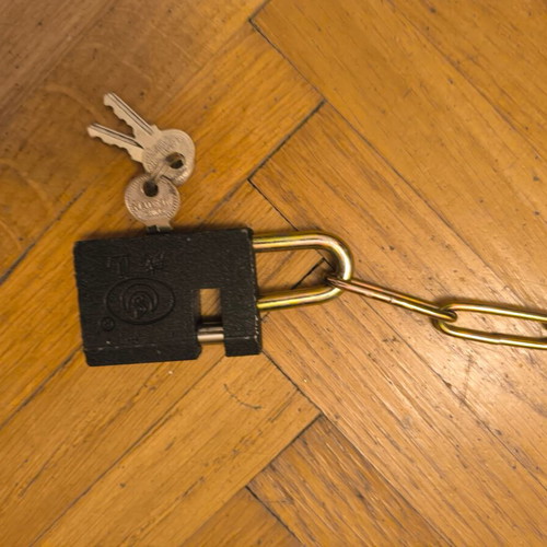 Padlocks with chain set of 2 like new