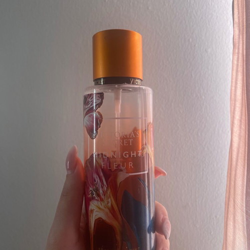 Victoria’s Secret body mist used, floral fragrance
