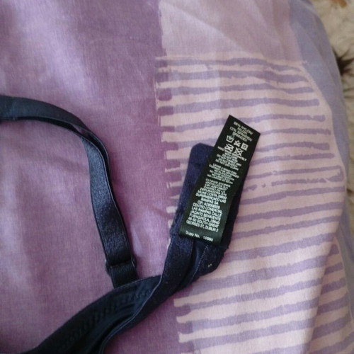 Dunnes bra like new, size 32A 70A, white and blue