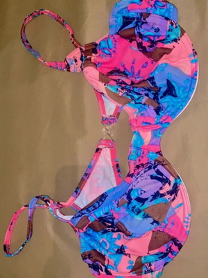 Women's swimwear set like new, size M