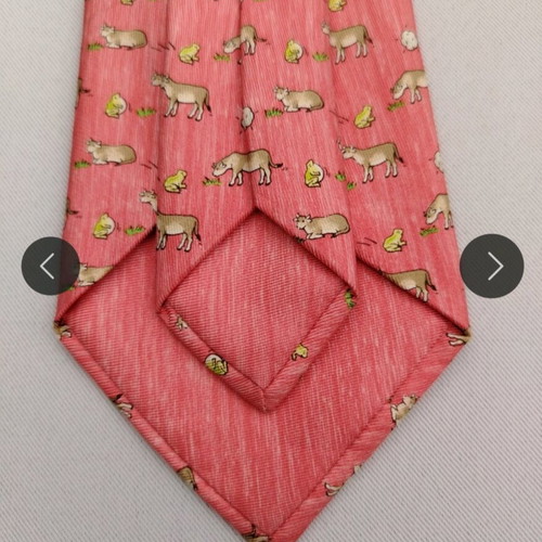 Hermes Paris 7893 MA silk tie used, pink with frog and cow pattern