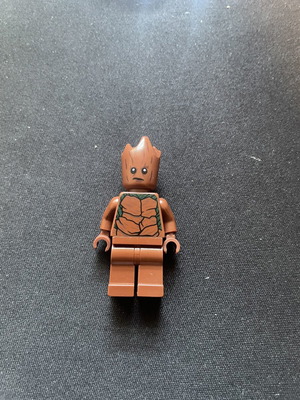 Groot Lego minifigure like new
