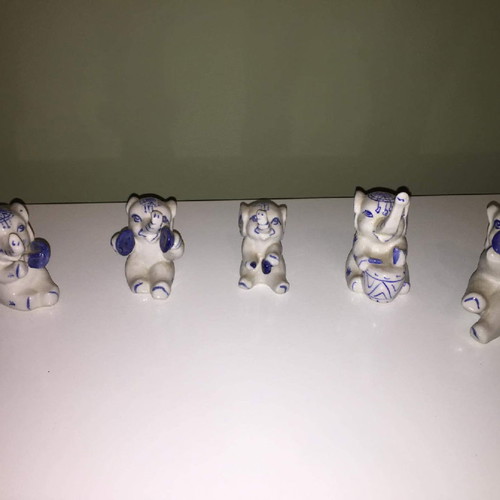 Porcelain decorative set, 5 pieces
