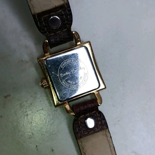 Betty Barclay women's watch like new, gold tone