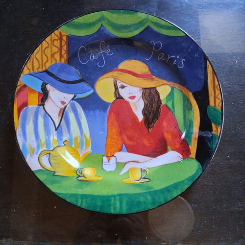 Decorative coffee plate Paris used