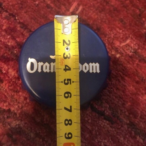 Oranjeboom vintage promotional magnet like new, blue
