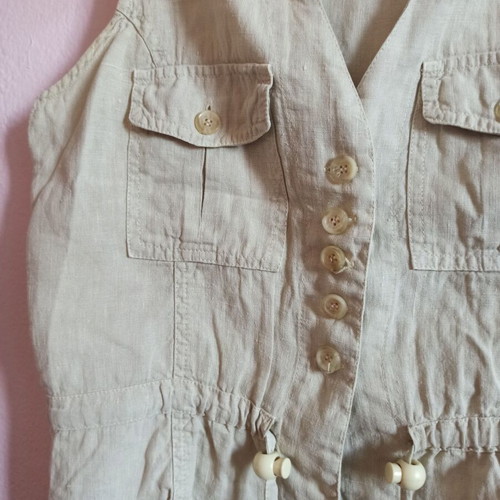 On Line women's linen vest beige medium like new