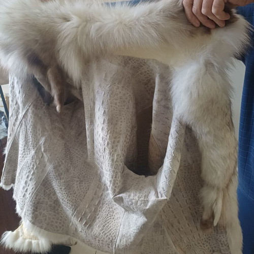Fox fur coat used, genuine with minor defect