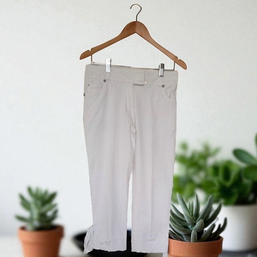 Forel women's white capri pants used size M