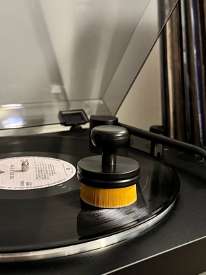 Αντιστατική βούρτσα βινυλίων μπεζ σαν καινούργια