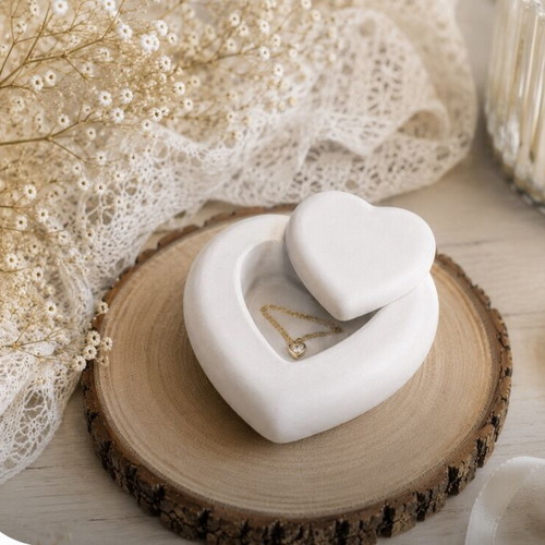 Heart-shaped jewelry box new, handmade with fabric bow