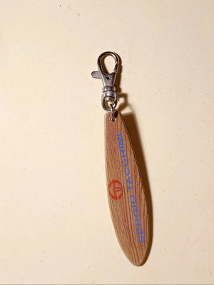 Sergio Tacchini collectible windsurfing keychain like new, beige