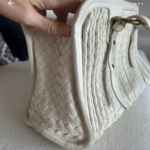 Bottega Veneta white leather shoulder bag used