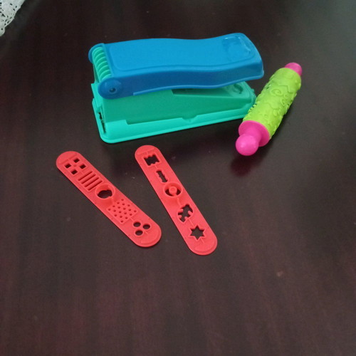 Play-Doh accessories like new with box