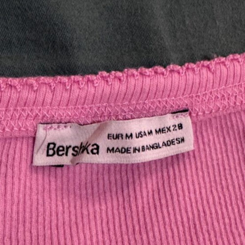 Bershka Y2K Pink Crop Top Like New, Cute as Hell Print