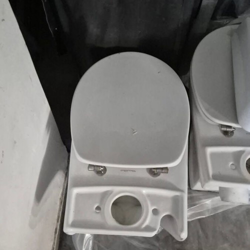 Villeroy Omnia Classic Compact Toilet Bowl 36 x 61 used