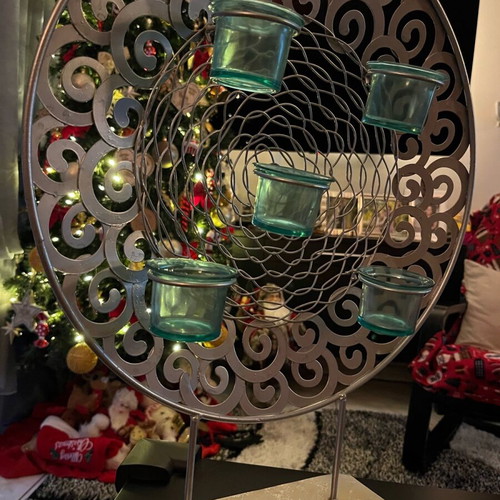 Metal decorative candle holder 5 tealight holders like new with glass cups